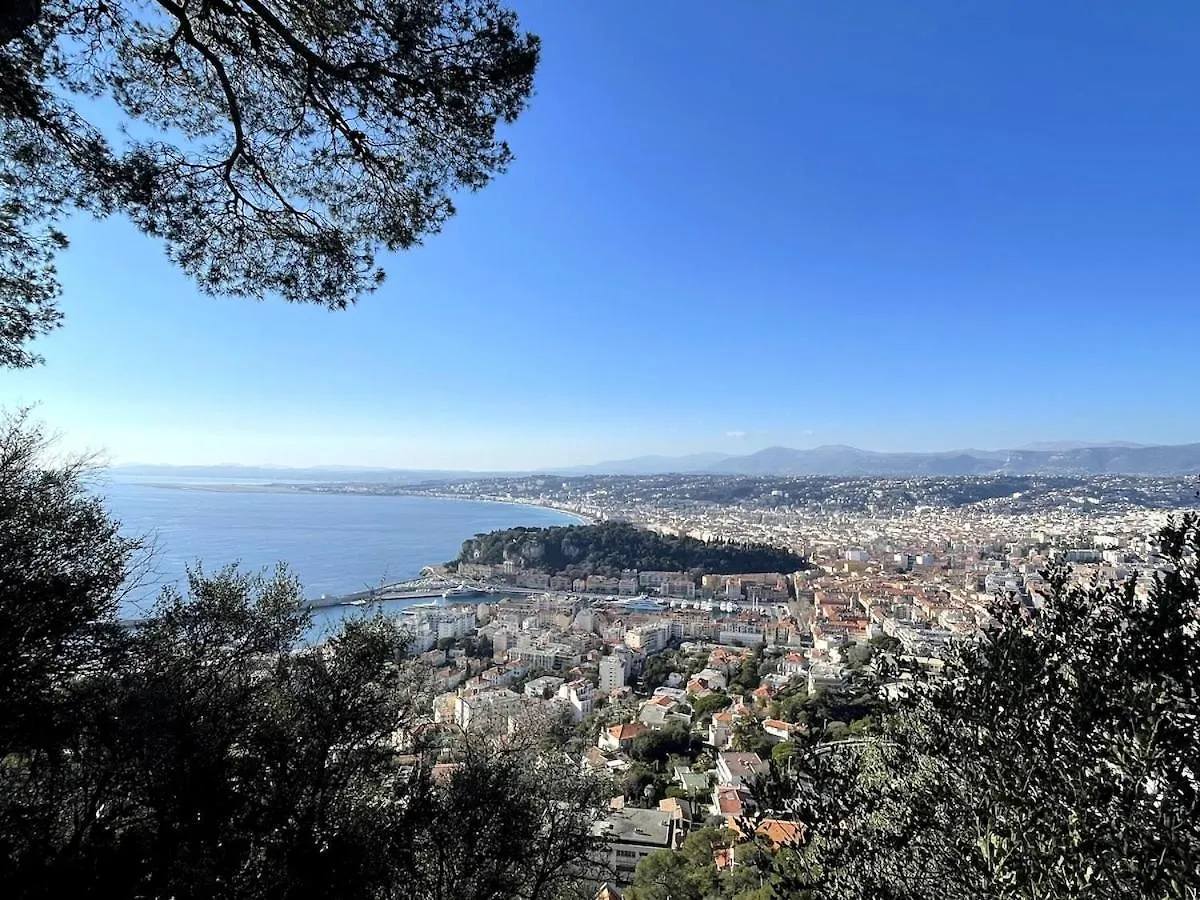 Beautiful Family Home In Mont Boron, Nice